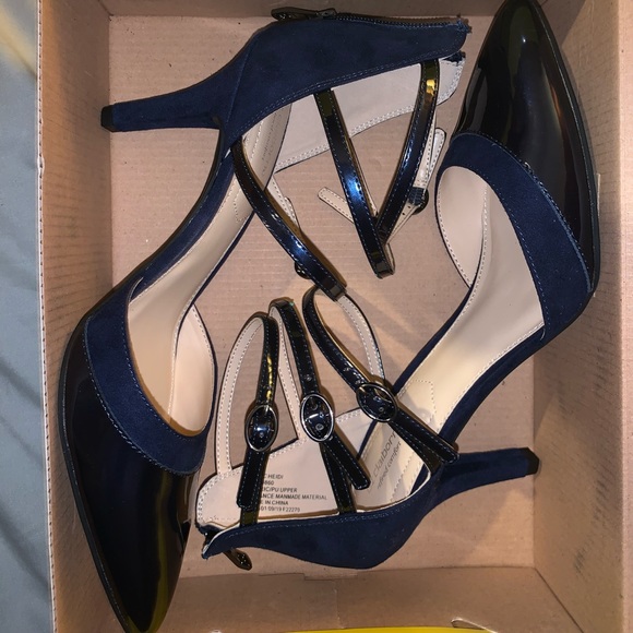 Liz Claiborne Shoes - Liz Claiborne Heels